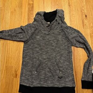 Women’s Roxy sweatshirt